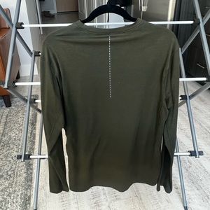 Lululemon long sleeve shirt